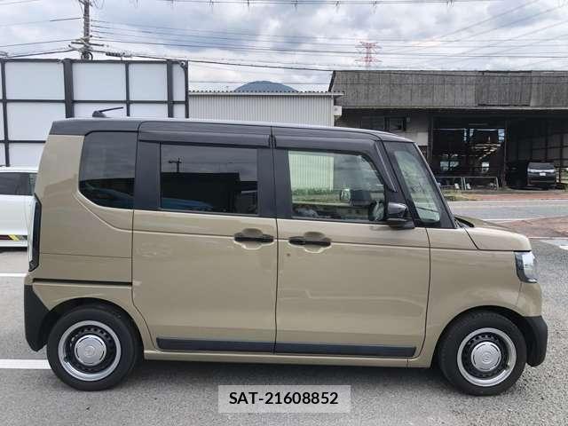 Honda N BOX 2025-07 8246029-7