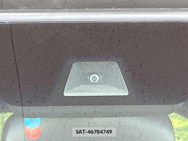 Honda N BOX 2023-01 8246035-4