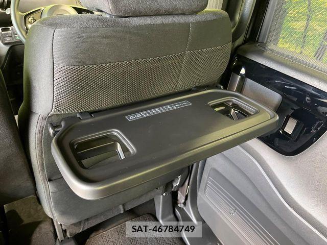 Honda N BOX 2023-01 8246035-6