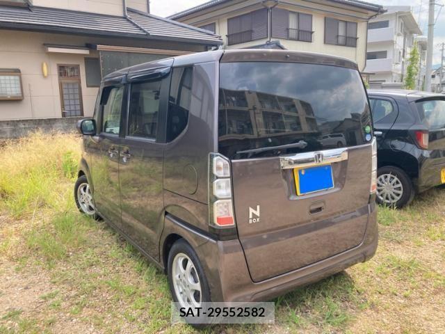 Honda N BOX 2013-01 8246068-1