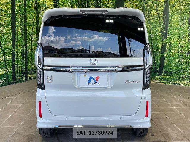 Honda N BOX 2023-09 8246025-14