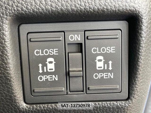 Honda N BOX 2023-09 8246025-4