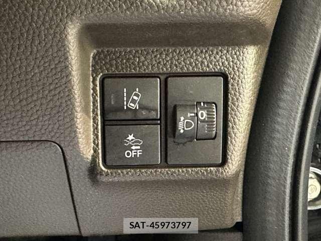 Honda N BOX 2021-03 8246047-13