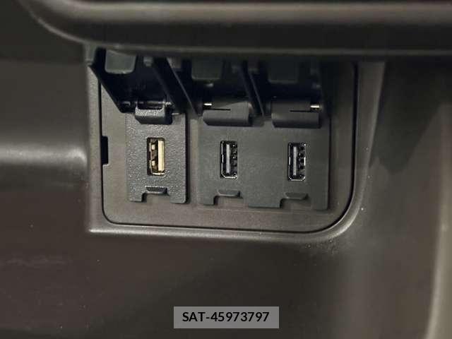 Honda N BOX 2021-03 8246047-24