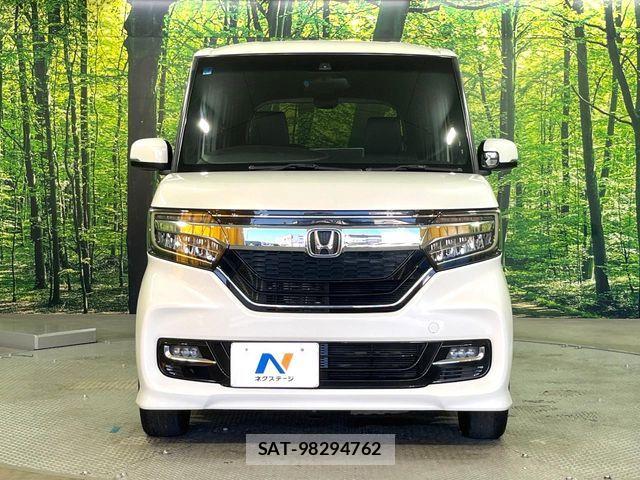 Honda N BOX 2019-07 8246036-13