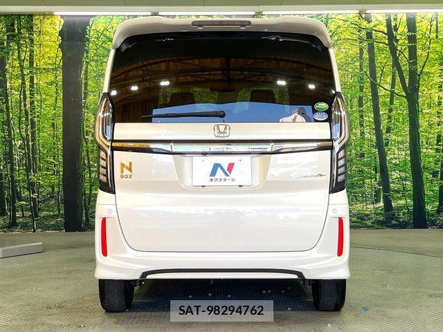 Honda N BOX 2019-07 8246036-14