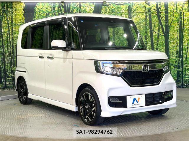 Honda N BOX 2019-07 8246036-15