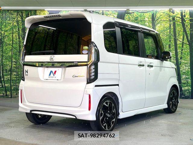 Honda N BOX 2019-07 8246036-16