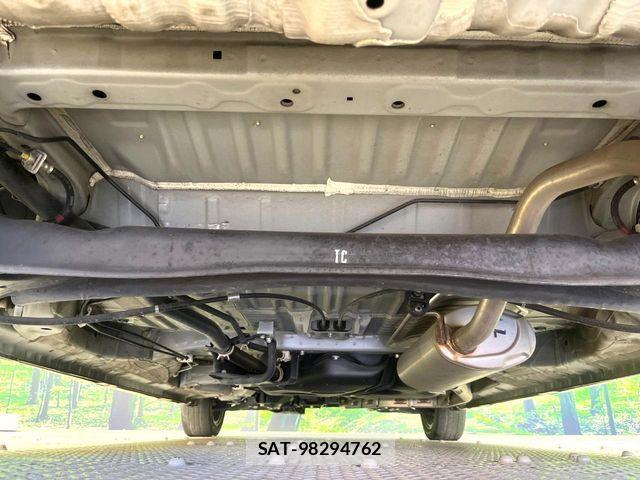 Honda N BOX 2019-07 8246036-18