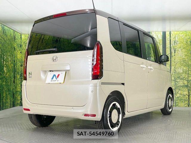 Honda N BOX 2026-06 8246027-16