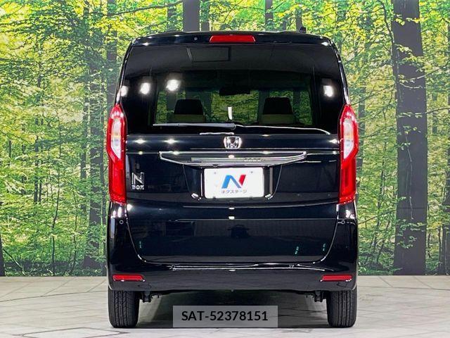 Honda N BOX 2023-07 8246057-14