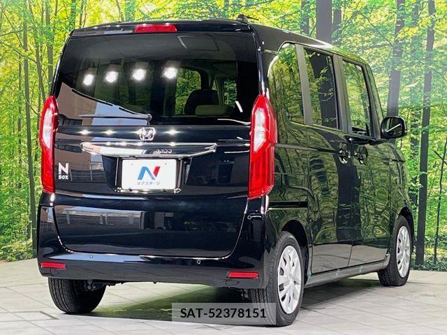 Honda N BOX 2023-07 8246057-16