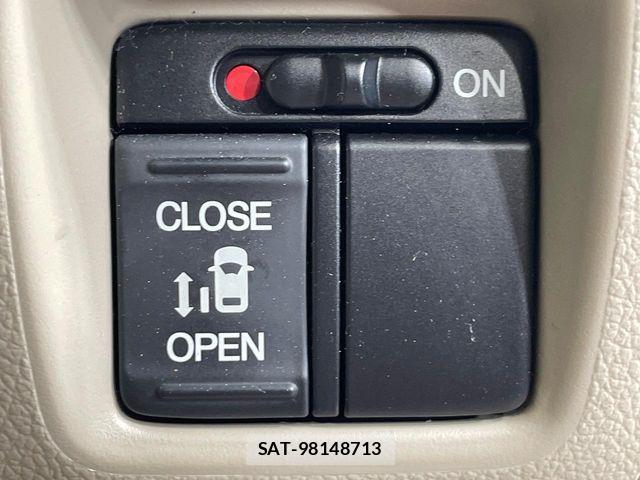 Honda N BOX 2014-12 8246056-4