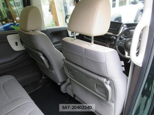 Honda N BOX 2021-12 8246044-15