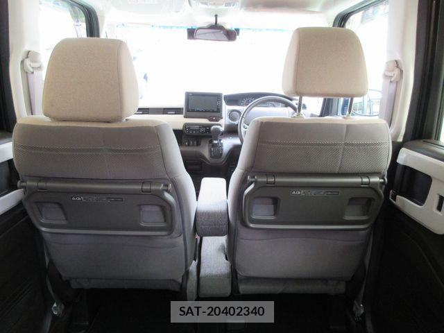 Honda N BOX 2021-12 8246044-19