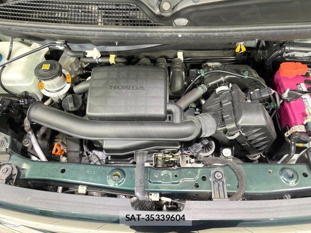 Honda N BOX 2021-03 8246043-17