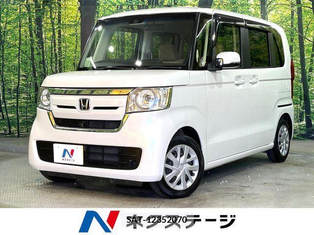 Honda N BOX 2019-06 8246050-0