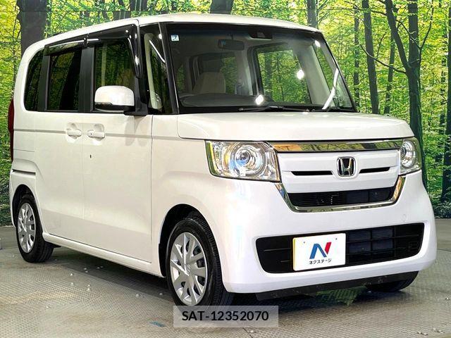 Honda N BOX 2019-06 8246050-14