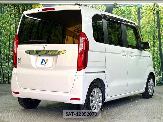 Honda N BOX 2019-06 8246050-15