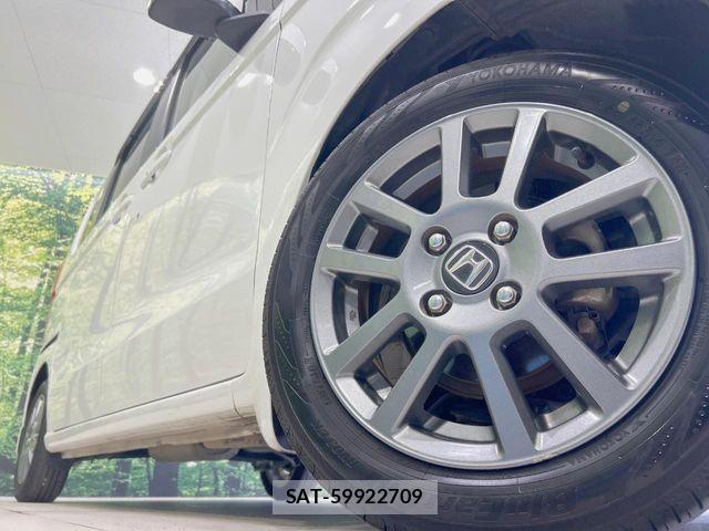 Honda N BOX 2022-01 8246041-12