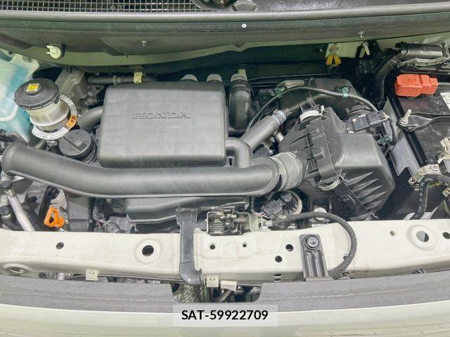Honda N BOX 2022-01 8246041-17