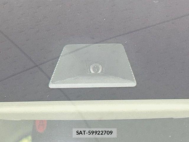 Honda N BOX 2022-01 8246041-4