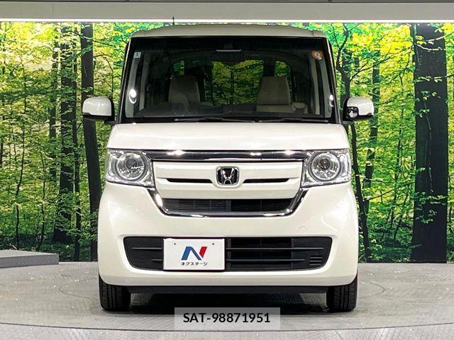 Honda N BOX 2018-05 8246046-13