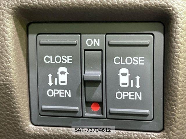 Honda N BOX 2021-03 8246040-5