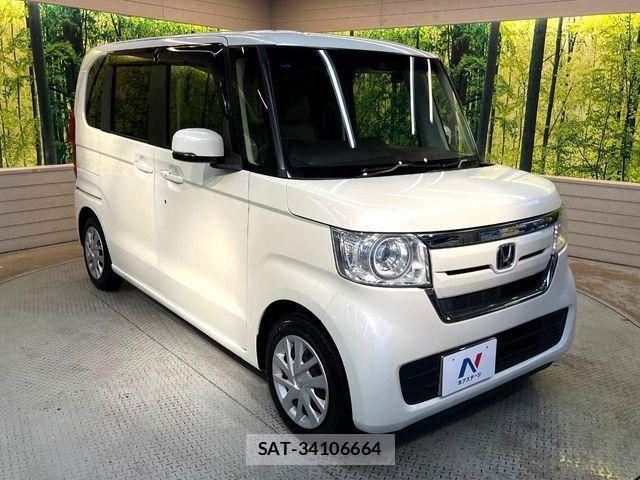 Honda N BOX 2017-12 8246049-14