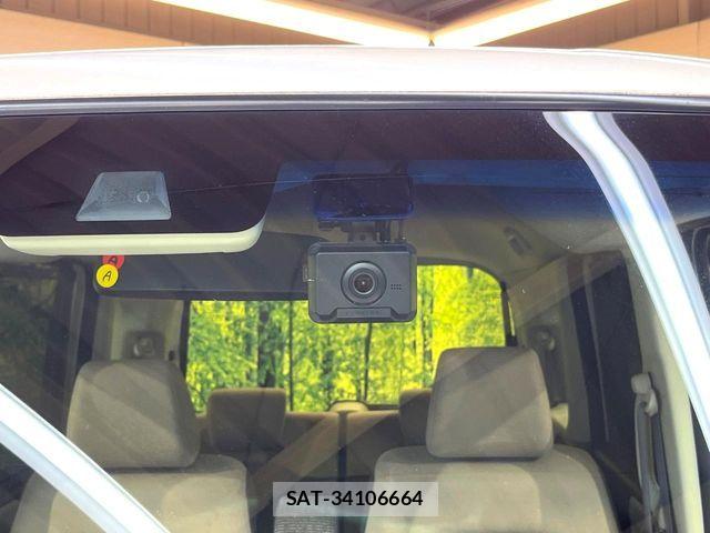 Honda N BOX 2017-12 8246049-6