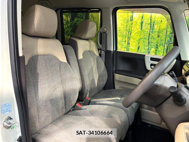 Honda N BOX 2017-12 8246049-7