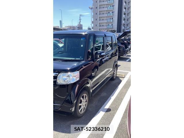 Honda N BOX 2015-03 8246069-2