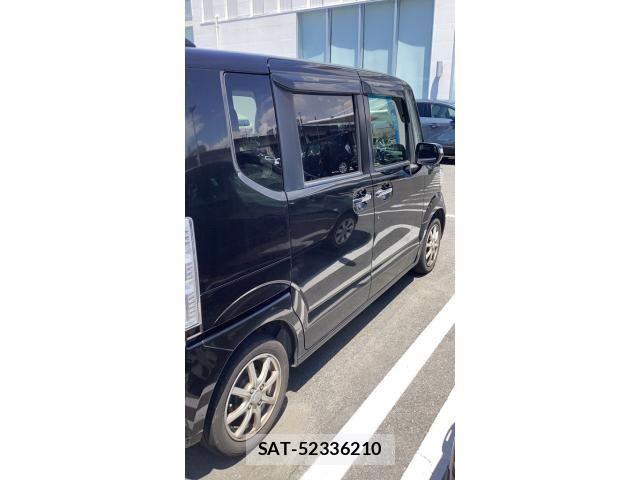 Honda N BOX 2015-03 8246069-3