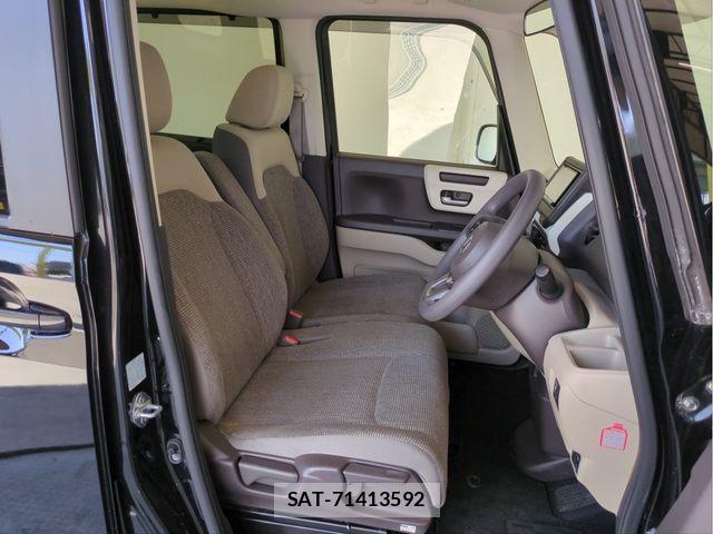 Honda N BOX 2020-02 8246059-25