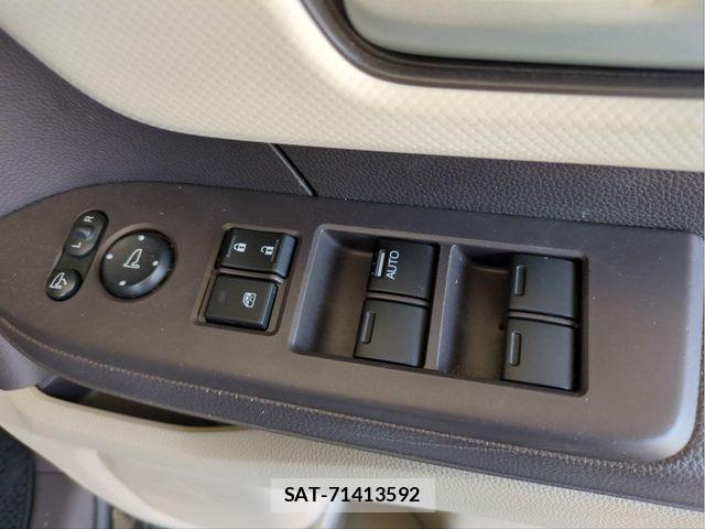 Honda N BOX 2020-02 8246059-28