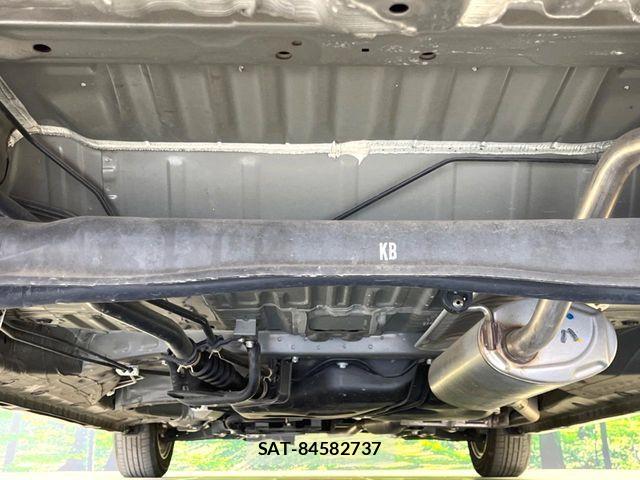 Honda N BOX 2022-01 8315698-18