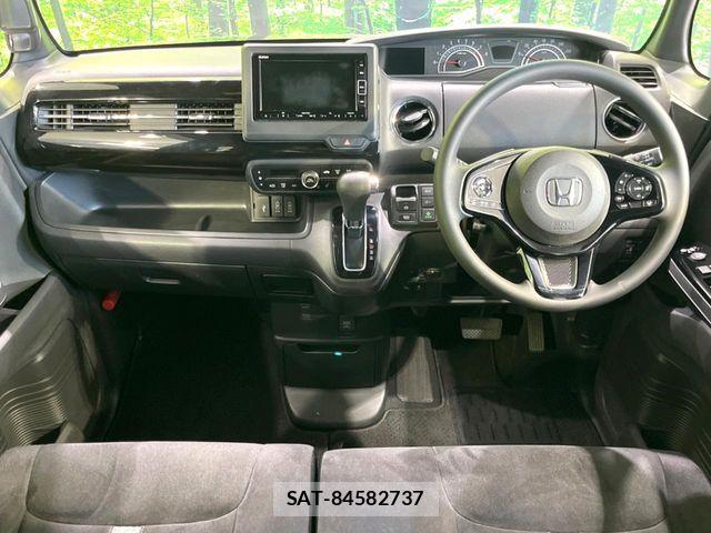 Honda N BOX 2022-01 8315698-1
