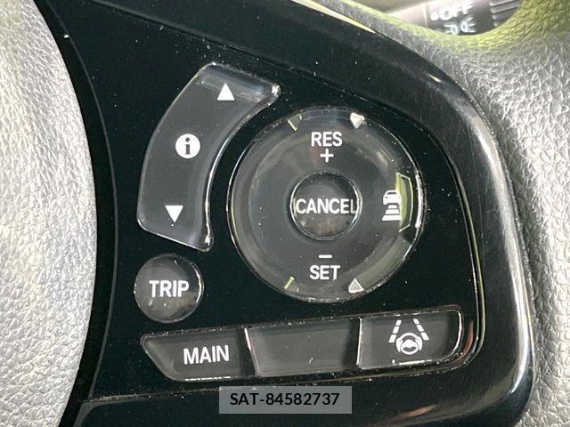 Honda N BOX 2022-01 8315698-5