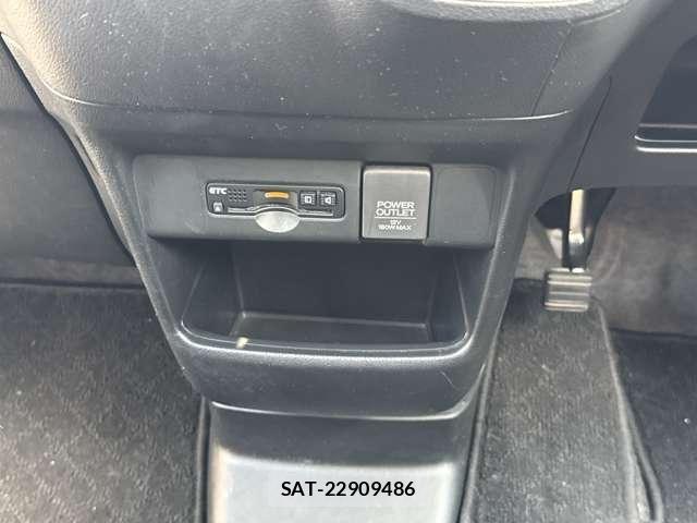 Honda N BOX 2017-06 8315746-26