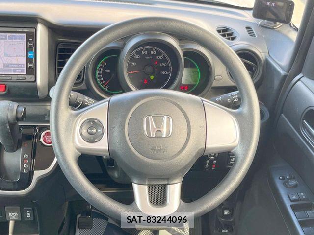 Honda N BOX 2016-08 8315738-10