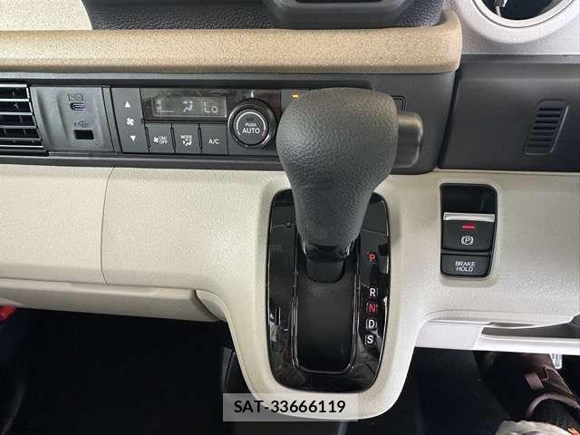 Honda N BOX 2026-03 8315692-13