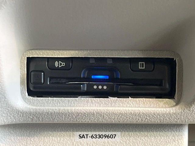 Honda N BOX 2023-12 8315688-5