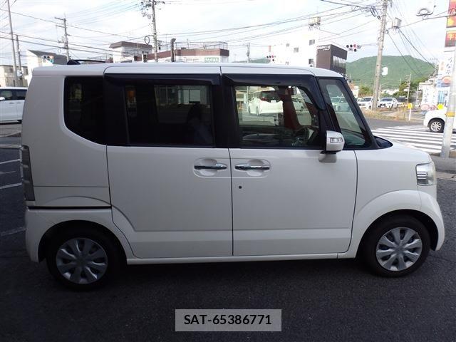 Honda N BOX 2015-03 8315776-5