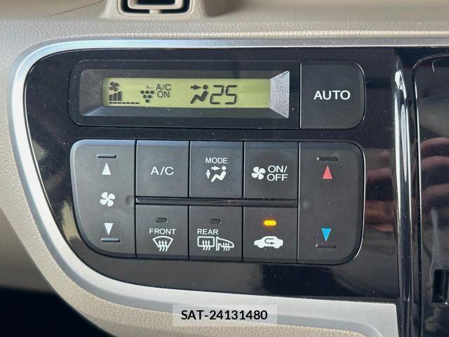 Honda N BOX 2017-06 8315767-9