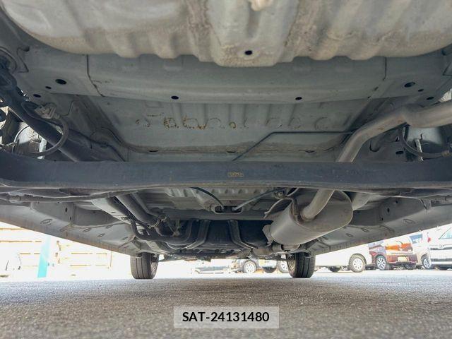 Honda N BOX 2017-06 8315767-17