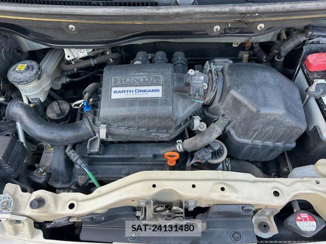 Honda N BOX 2017-06 8315767-18