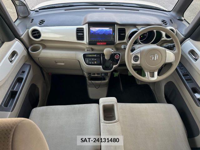 Honda N BOX 2017-06 8315767-1