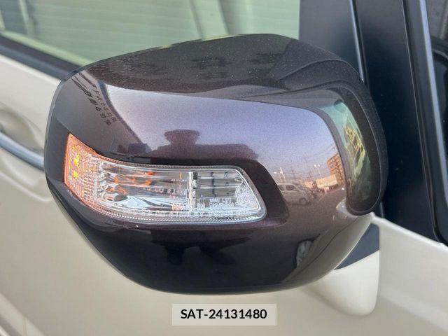 Honda N BOX 2017-06 8315767-19
