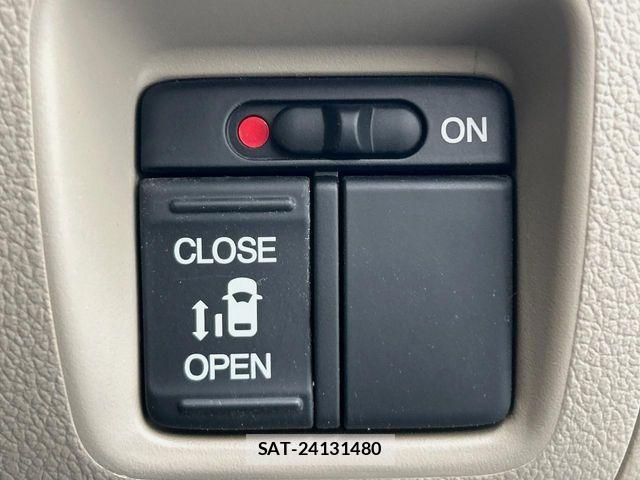 Honda N BOX 2017-06 8315767-7