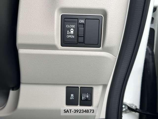 Honda N BOX 2026-06 8315693-15